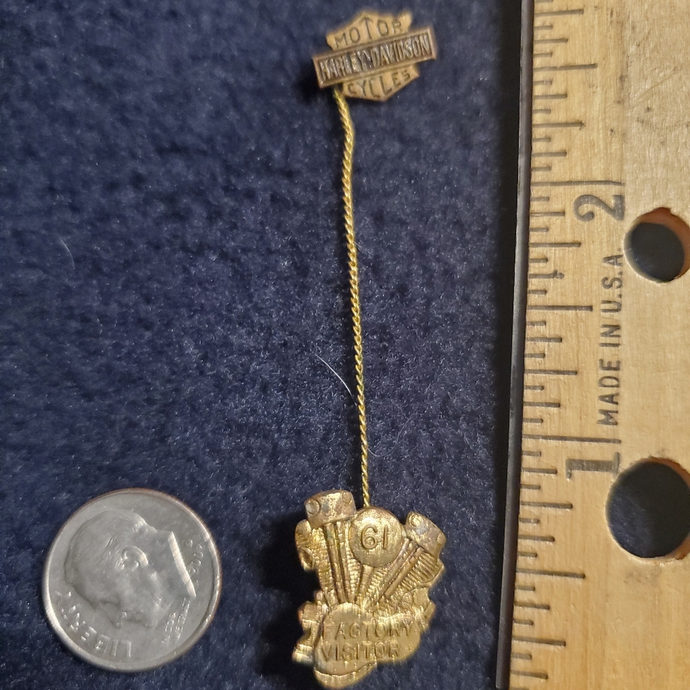 HARLEY DAVIDSON"FACTORY VISITOR PIN 1961 PANHEAD"